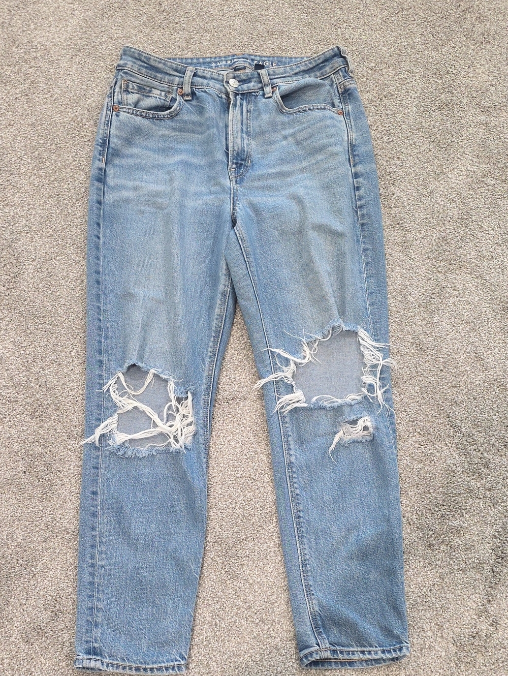 American Eagle Outfitters Light Blue Ripped Mom Jeans